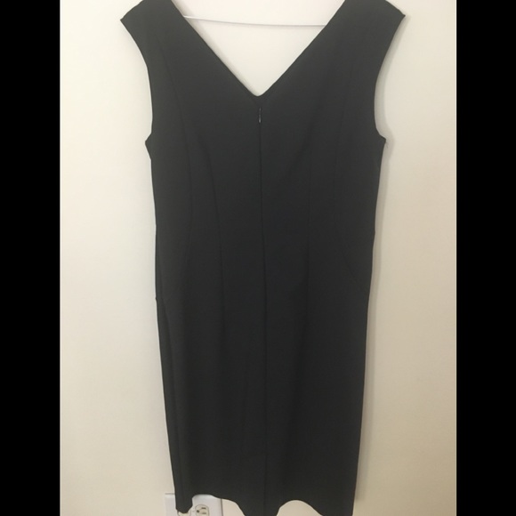 VIVIENNE TAM FITTED  LBD BODYCON DRESS. 10 - Picture 2 of 8